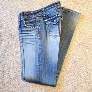 Freshly starched barely worn women's country jeans